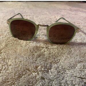 Sea foam Green Shades